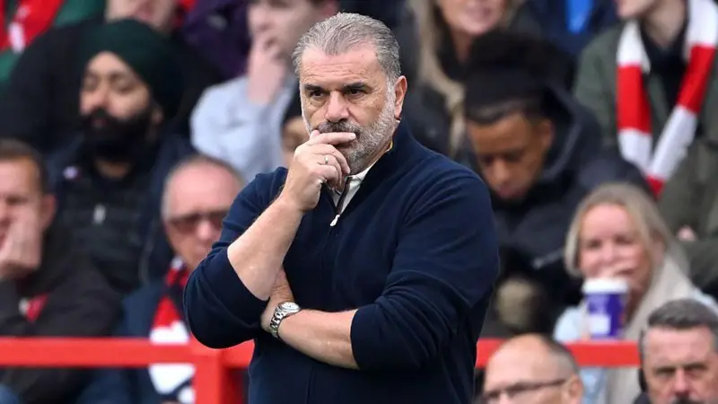 Forest sack Postecoglou